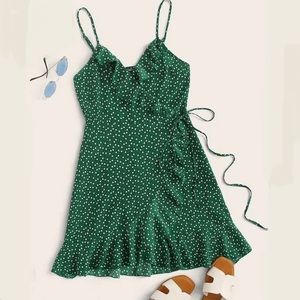 NWOT Shein green heart print wrap dress